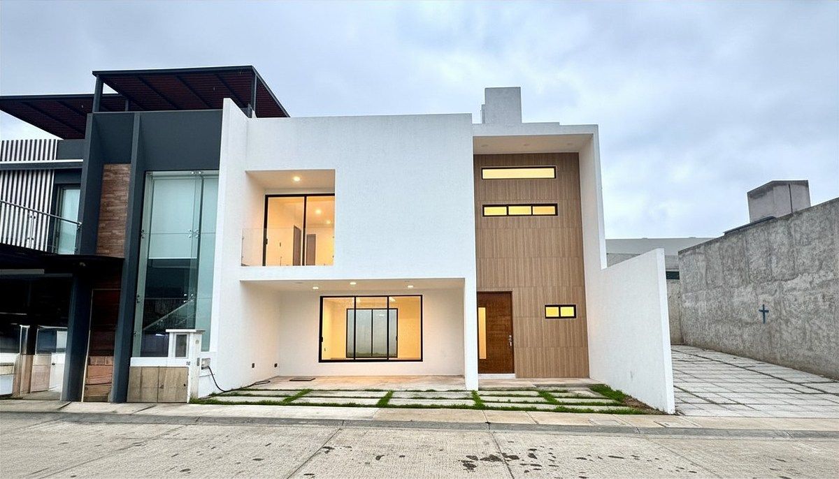 CASA MONTREAL